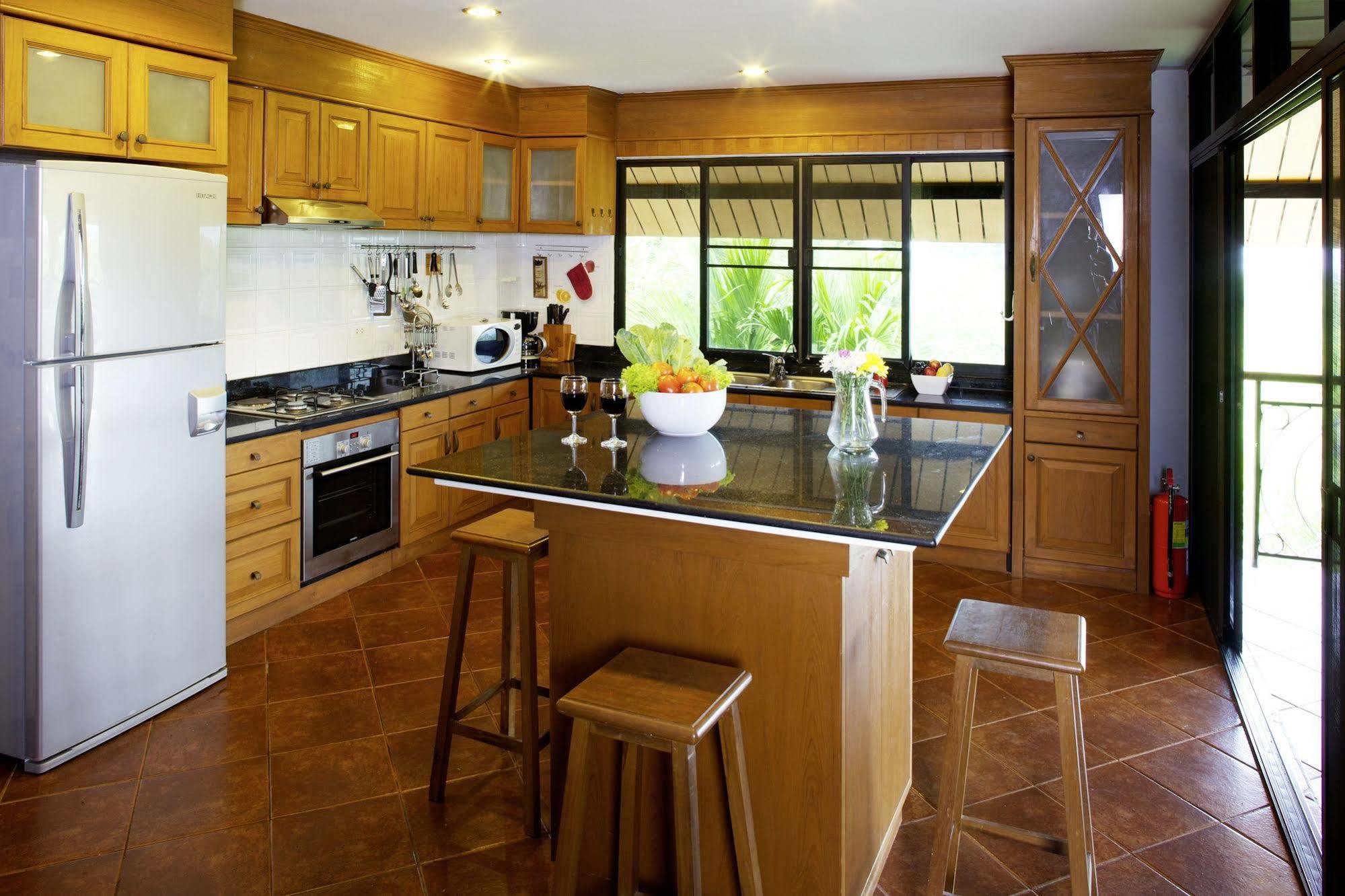 Thara Bayview Villa, Sha Certified Ao Nang Exterior foto